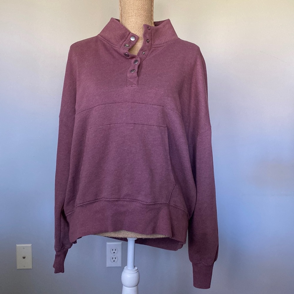 So Lounge Life Pullover